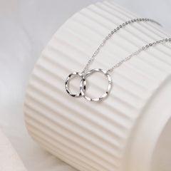 Daughter Necklace Gifts From Mom - Unity Circles Silver Necklace